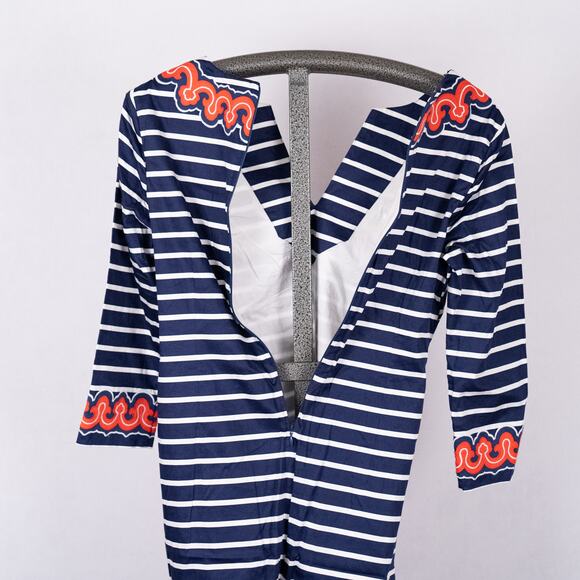 Vineyard Vines Women's Size 4 Nautical Blue & White Stripe w/ Orange Embroidery - Picture 8 of 8